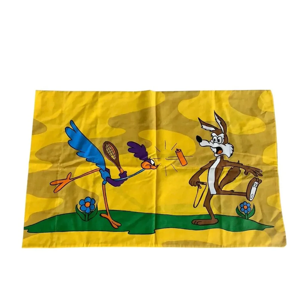 Vintage 1990s Warner Bros Road Runner & Wild E. Coyote 1 Pillowcase No Iron USA